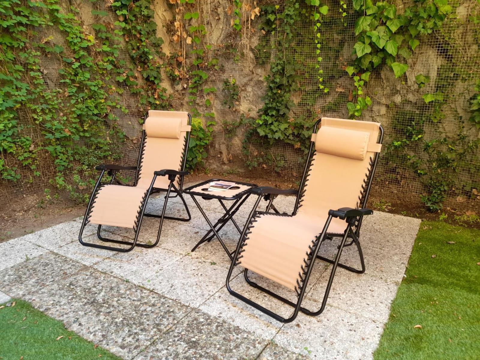 Private Garden & Garage - Self Check-In & Remote Access Apartment Como Exterior photo